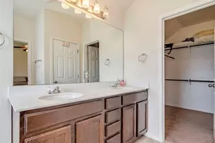 104 Beech Creek Ln, Leander, TX 78641 - Photo 11