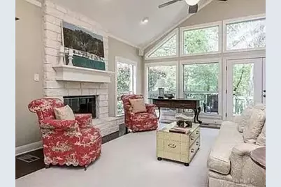 5607 Courtyard Drive, Austin, TX 78731 - Photo 23