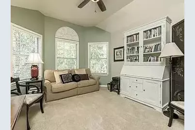 5607 Courtyard Drive, Austin, TX 78731 - Photo 29