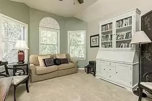 5607 Courtyard Dr, Austin, TX 78731 - Photo 29