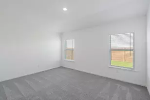 128 Paria Ct, Jarrell, TX 76537 - Photo 3