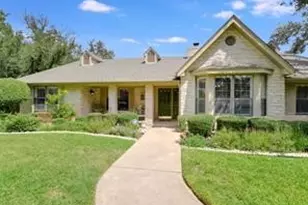 1817 Possum Trot St, Round Rock, TX 78681 - Photo 35