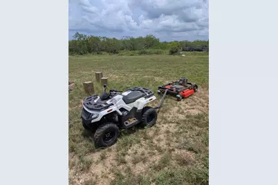 1118 County Road 447, Waelder, TX 78959 - Photo 15