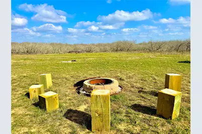 1118 County Road 447, Waelder, TX 78959 - Photo 11