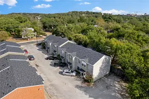 1221 W Hopkins St, San Marcos, TX 78666 - Photo 23