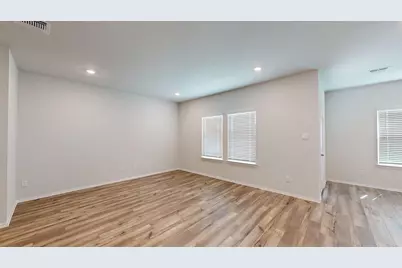 557 Hector Loop, Georgetown, TX 78626 - Photo 15