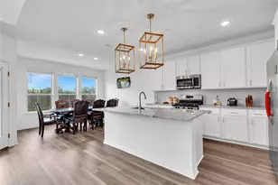 122 Shagbark Trl, Bastrop, TX 78602 - Photo 11