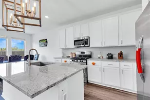 122 Shagbark Trl, Bastrop, TX 78602 - Photo 15