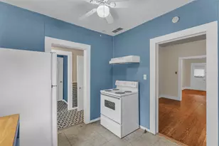 1002 Washburn St, Taylor, TX 76574 - Photo 11
