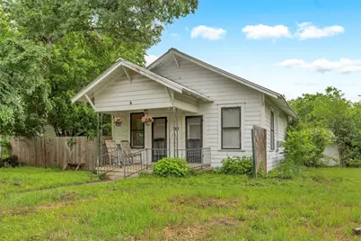 1002 Washburn Street, Taylor, TX 76574 - Photo 1