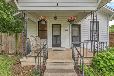 1002 Washburn Street, Taylor, TX 76574 - Photo 3