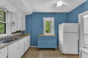 1002 Washburn St, Taylor, TX 76574 - Photo 9