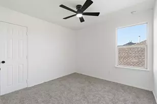 12213 Prairie Glen Ct, Del Valle, TX 78617 - Photo 13