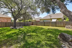 3721 Pine Needle Cir, Round Rock, TX 78681 - Photo 37