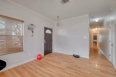 402 Split Oak Drive, Pflugerville, TX 78660 - Photo 7