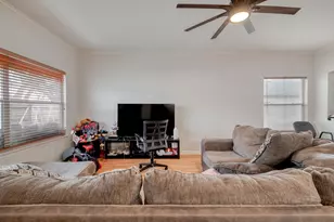 402 Split Oak Dr, Pflugerville, TX 78660 - Photo 13