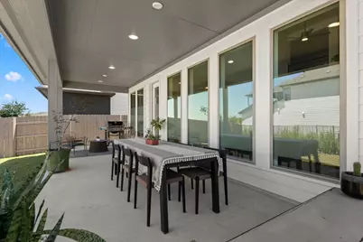 9300 Flatbush Drive, Austin, TX 78744 - Photo 27