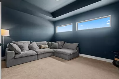 9300 Flatbush Drive, Austin, TX 78744 - Photo 19