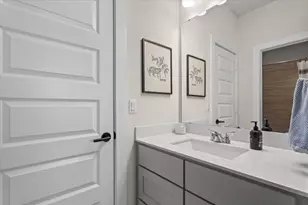 9300 Flatbush Dr, Austin, TX 78744 - Photo 23