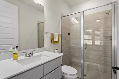 9300 Flatbush Drive, Austin, TX 78744 - Photo 17