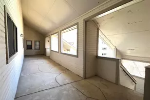 2500 Burleson Rd, Austin, TX 78741 - Photo 9