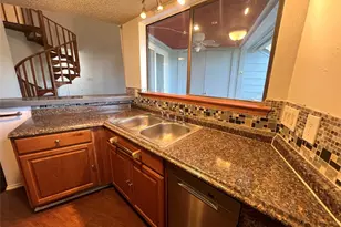 2500 Burleson Rd, Austin, TX 78741 - Photo 15