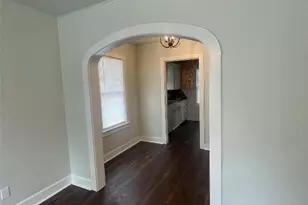 506 W 11th St, Taylor, TX 76574 - Photo 3