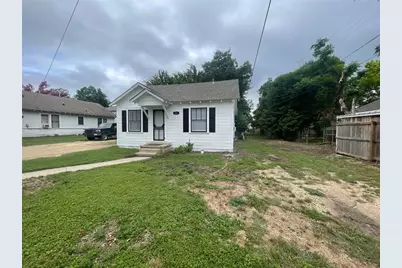 506 W 11th Street, Taylor, TX 76574 - Photo 15