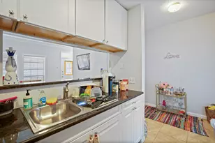 715 22 1/2 St, Austin, TX 78705 - Photo 7