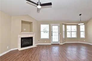 7220 Black Panda Trail, Del Valle, TX 78617 - Photo 5