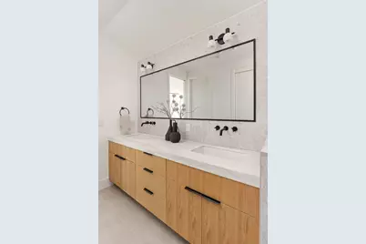 1610 Harvey #2, Austin, TX 78702 - Photo 25