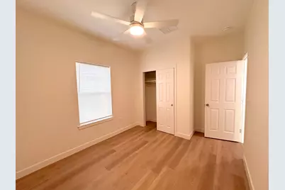 815 5th Street, Lockhart, TX 78644 - Photo 17