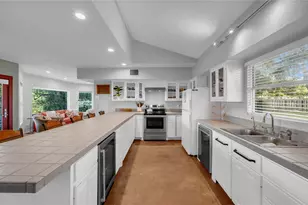 1100 Long Mountain Dr, Burnet, TX 78611 - Photo 7