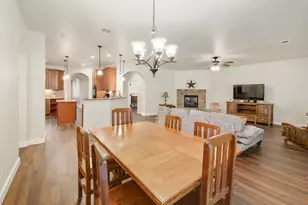 212 Monahans Dr, Georgetown, TX 78628 - Photo 9