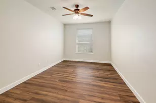 212 Monahans Dr, Georgetown, TX 78628 - Photo 29