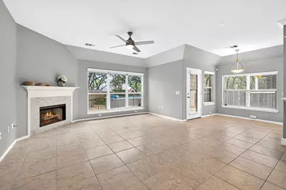 516 Carismatic Lane, Austin, TX 78748 - Photo 9