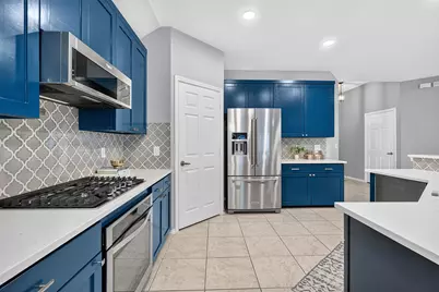 516 Carismatic Lane, Austin, TX 78748 - Photo 3