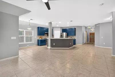 516 Carismatic Lane, Austin, TX 78748 - Photo 13