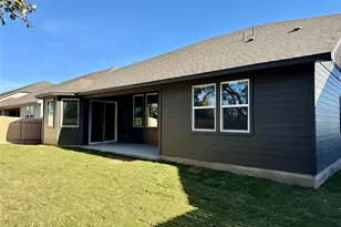 1764 S Main St, Kyle, TX 78640 - Photo 5