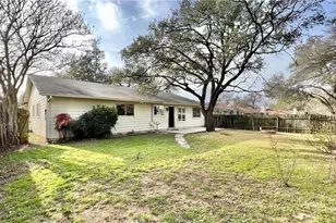 11909 Hardwood Trail, Austin, TX 78750 - Photo 13