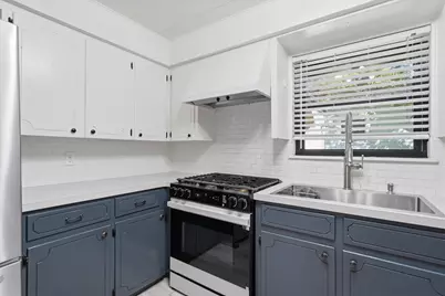 2204 Santa Rita Street, Austin, TX 78702 - Photo 9