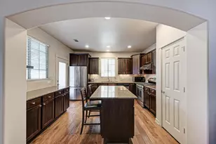 12804 Venice Ln, Austin, TX 78750 - Photo 9