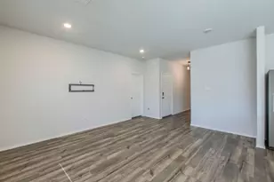 237 Poplin Ln, Troy, TX 76579 - Photo 5