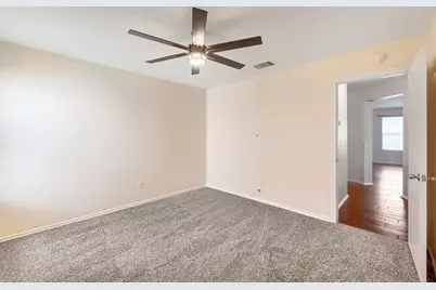 1011 Shadow Creek Boulevard, Buda, TX 78610 - Photo 17