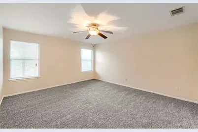 1011 Shadow Creek Boulevard, Buda, TX 78610 - Photo 13