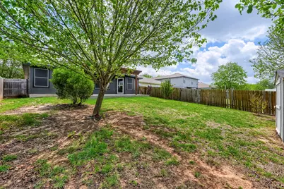 1011 Shadow Creek Boulevard, Buda, TX 78610 - Photo 27