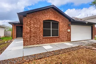 1011 Shadow Creek Blvd, Buda, TX 78610 - Photo 3