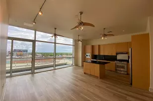 555 E 5th St, Austin, TX 78701 - Photo 1