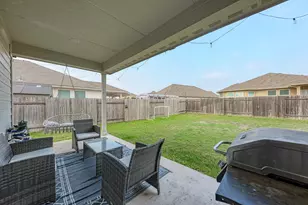 305 Windy Reed Rd, Hutto, TX 78634 - Photo 29