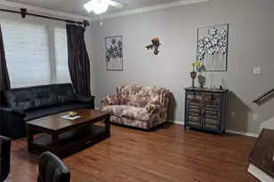 4501 Whispering Valley Dr, Austin, TX 78727 - Photo 33